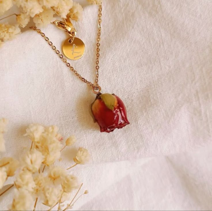 Real Tulip Blossom Necklace