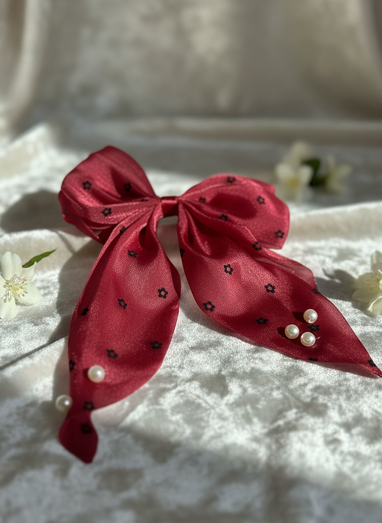 pearl bow clip
