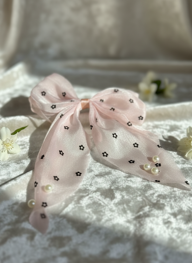 pearl bow clip